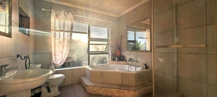 4 Bedroom Property for Sale in Wilderness Western Cape